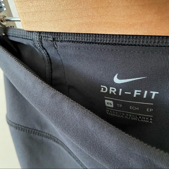 Nike Power Gray Training Capris XS - Picture 6 of 6